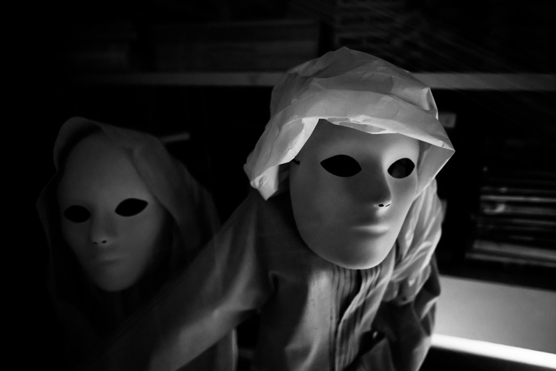 Illustration for article titled 8 Photos Of Your Halloween Antics